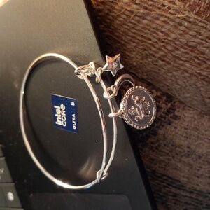 Silver tone Zodiac adjustable bracelet Leo woman